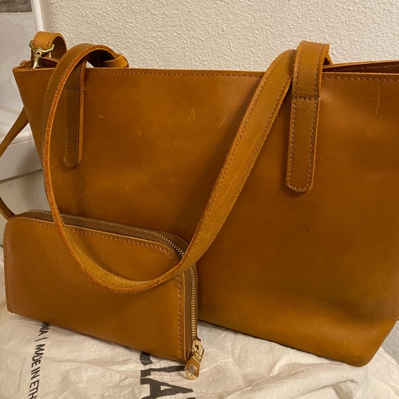 Parker Clay - Picture 7 of 7